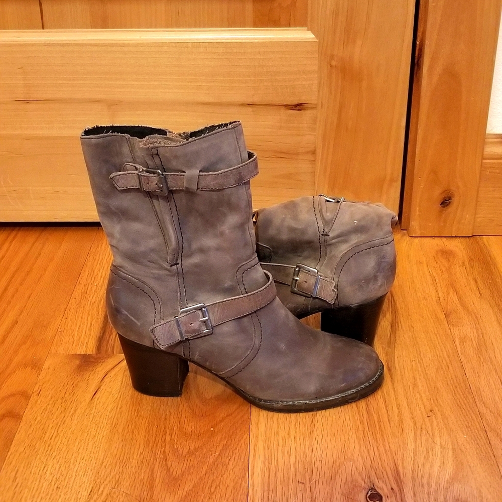 Crown Vintage Womens Grey Boots 8.5